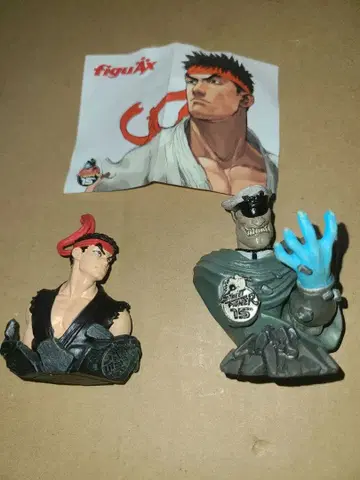 figuAx 스트리트 파이터 피규어 류와 시크릿 베가 2체