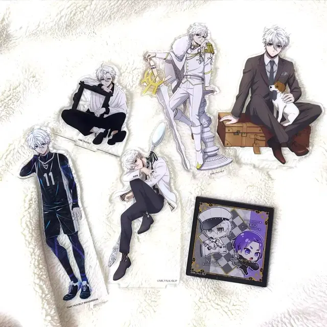 블루록 나기 세이시로 아크릴 스탠드 일괄 양도