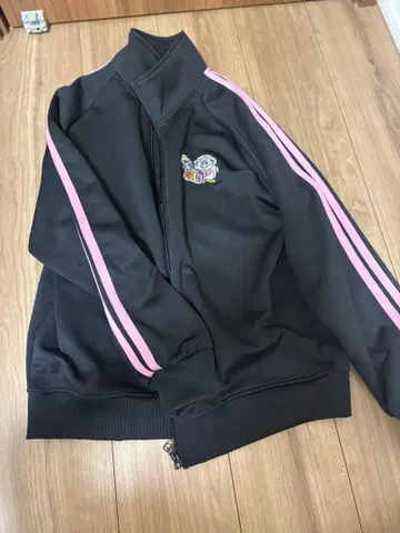 모모이로 클로버 Z 사사키 아야카 아링 저지 돈키호테 돈키