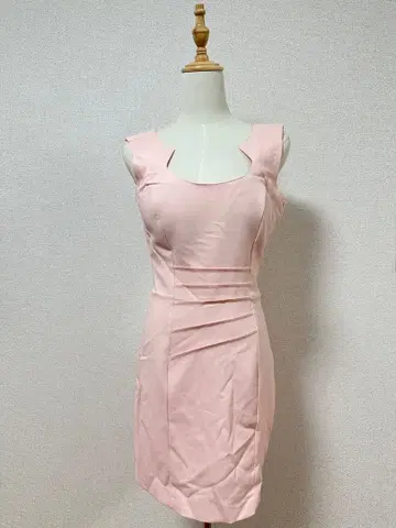 핑크 슬리브리스 미니 원피스