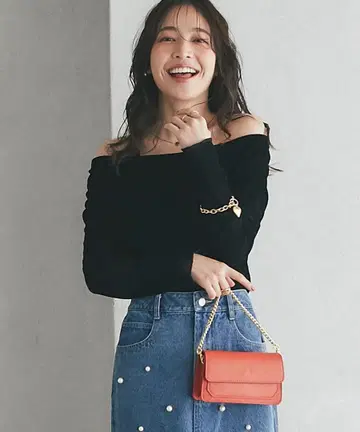 플로키 튤 오프숄더 티셔츠