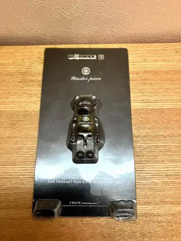 BE@RBRICK Masterpiece 블랙