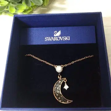 새상품급 스와로브스키 Sublima 펄 문 로즈 골드 목걸이