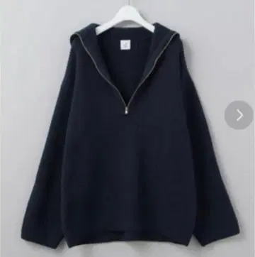 ROKU HIGH ZIP 세일러 니트