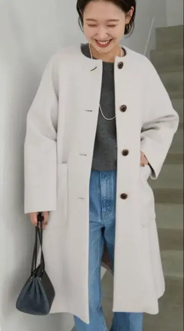 이에나 노카라 코트