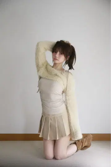 안도마리 Amanda pleats skirt