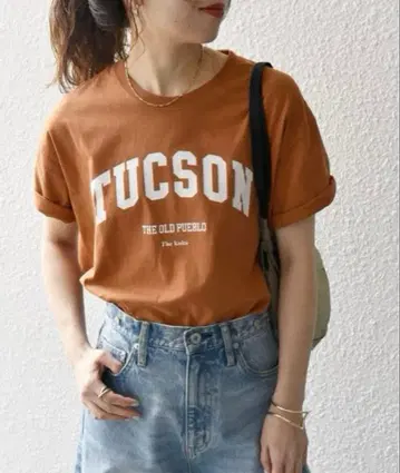 쉽스애니 T셔츠 로고 카멜