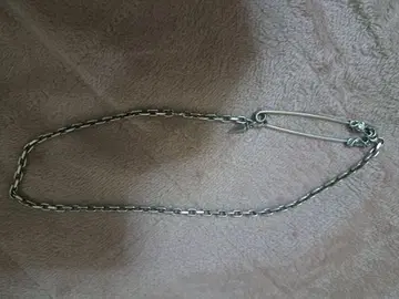 F.A.L 라지 아라베스크 크랙 아밍 핑 체인