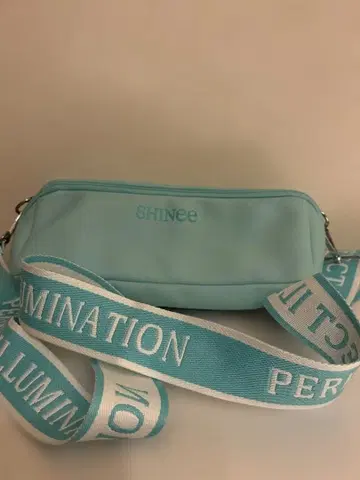 새상품급 SHINee FANLIGHT 슬링 파우치