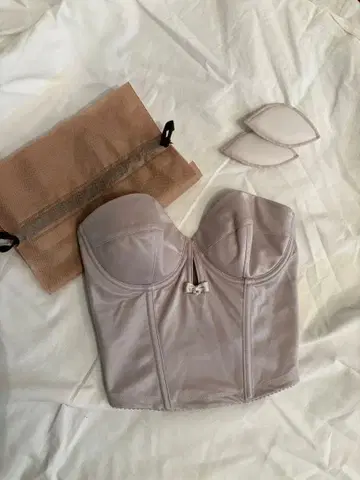 브라이덜 블룸 숏 뷔스티에 B75