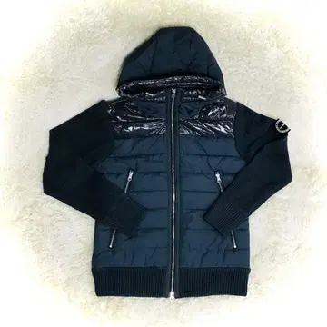 새상품급 DayGLORY 데이글로리 자켓 니트 사이즈 M