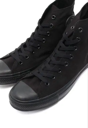 컨버스 블랙 하이컷 스니커즈