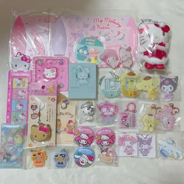 산리오 캐릭터즈 굿즈 세트 키링 마스코트 봉제 인형