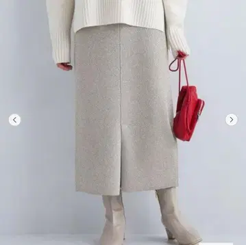 그린 라벨 릴랙싱 라메 니트 스커트 실버 새상품