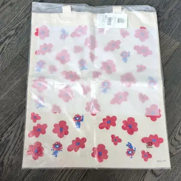 어반 리서치 미야쿠미야쿠 토트백