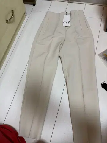 베이지 슬랙스 XS 사이즈 새상품
