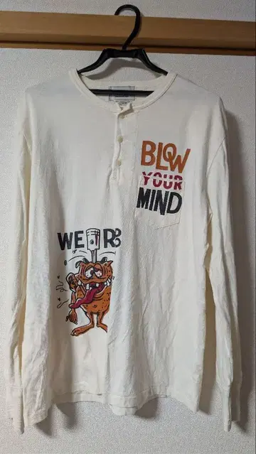 새상품급 WEIRDO 롱T L 사이즈 화이트