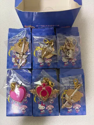 세일러문 산리오 시크릿 참 컴플리트