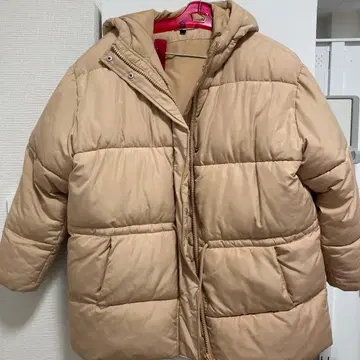 [컨디션 최상] 12/15까지 후드 부착 핑크 베이지 다운 자켓 M사이즈