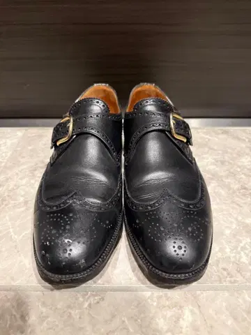 yanko 몽크 스트랩 싱글 메달리온 블랙 24.5 E 와이드