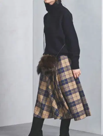 UNITED ARROWS UWSC W/N 울 체크 플레어 스커트