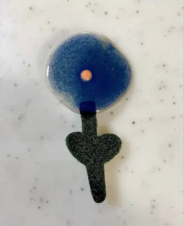 미나 페르호넨 브로치