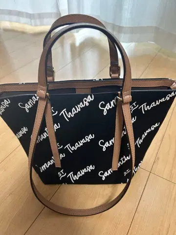 사만다 타바사 토트백 블랙/화이트