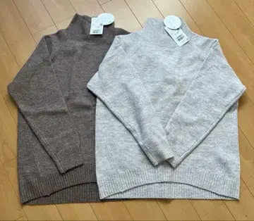 [ 새상품 ] 하이넥 니트 스웨터 2색 세트 M 사이즈