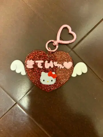 하트형 키티 참