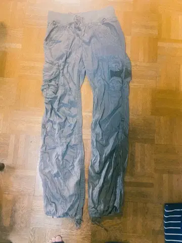 goa 카키 카고 팬츠 사이드 포켓 포함