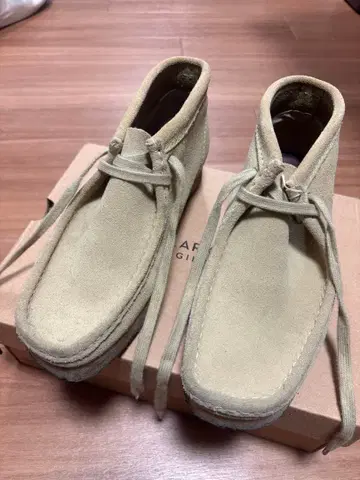 Clarks 클락스 왈라비 부츠 여성용 24.5cm