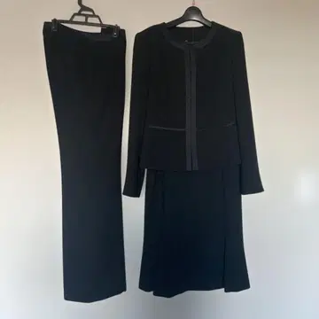 블랙스 자켓과 팬츠 세트