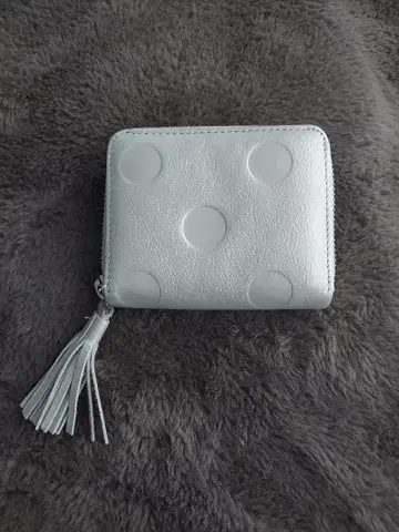 perche 페르케 실버 도트 무늬 접이식 지갑