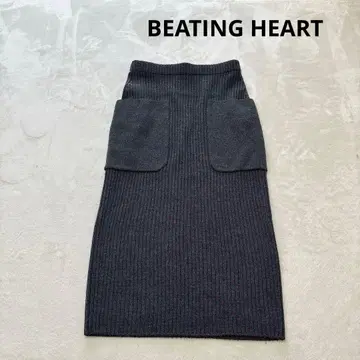 비이팅 하트 니트 스커트 리브 울 100%