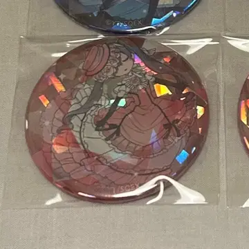 흑집사 Black Label 보석 캔뱃지 시엘 뻐꾸기 1점