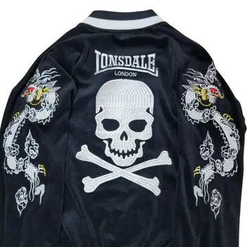 거의 미사용 LONSDALE 용 스컬 자수 벨로아 스카잔