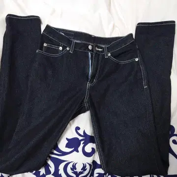 B3 스키니 데님 다크 데님