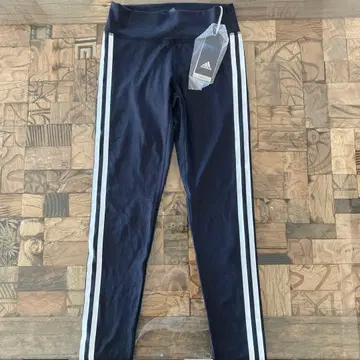 adidas 블랙 레깅스 M 새상품