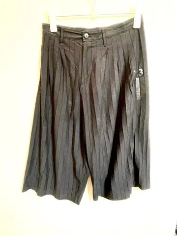 Y-3 블랙 플리츠 숏팬츠 XS/TP