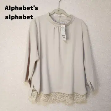 [ 새상품 ] 알파벳 알파벳 블라우스