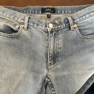 A.P.C. 라이트 블루 데님 26