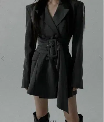 meltthelady thick belt jacket