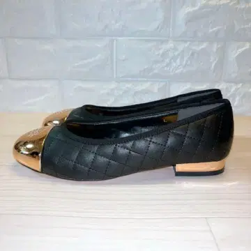 미사용급 Rady 선금 퀼팅 플랫 펌프스 블랙 L