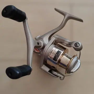 TWIN POWER XT 2000 스피닝 릴