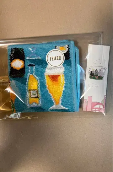 미개봉 러브러리 바이 페이러 러브러리 파티 손수건