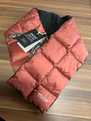 TAION 다운 머플러 미사용 새상품