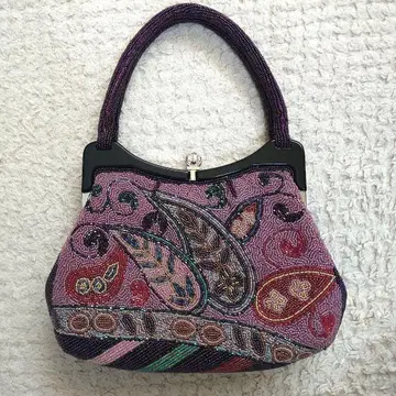 가마구치 일본 의류 비즈 백 쇼와 레트로 핸드백 꽃무늬 총 비즈 퍼플