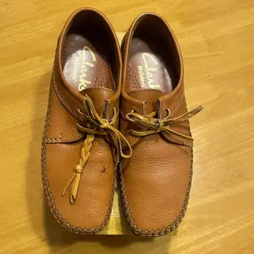 레어 클락스 왈라비 남성용 가죽 신발 브라운