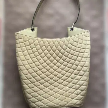 BALLY 핸드백 새상품급