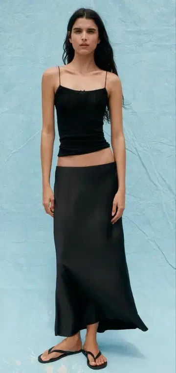 ZARA 새틴 미디 스커트 S 블랙